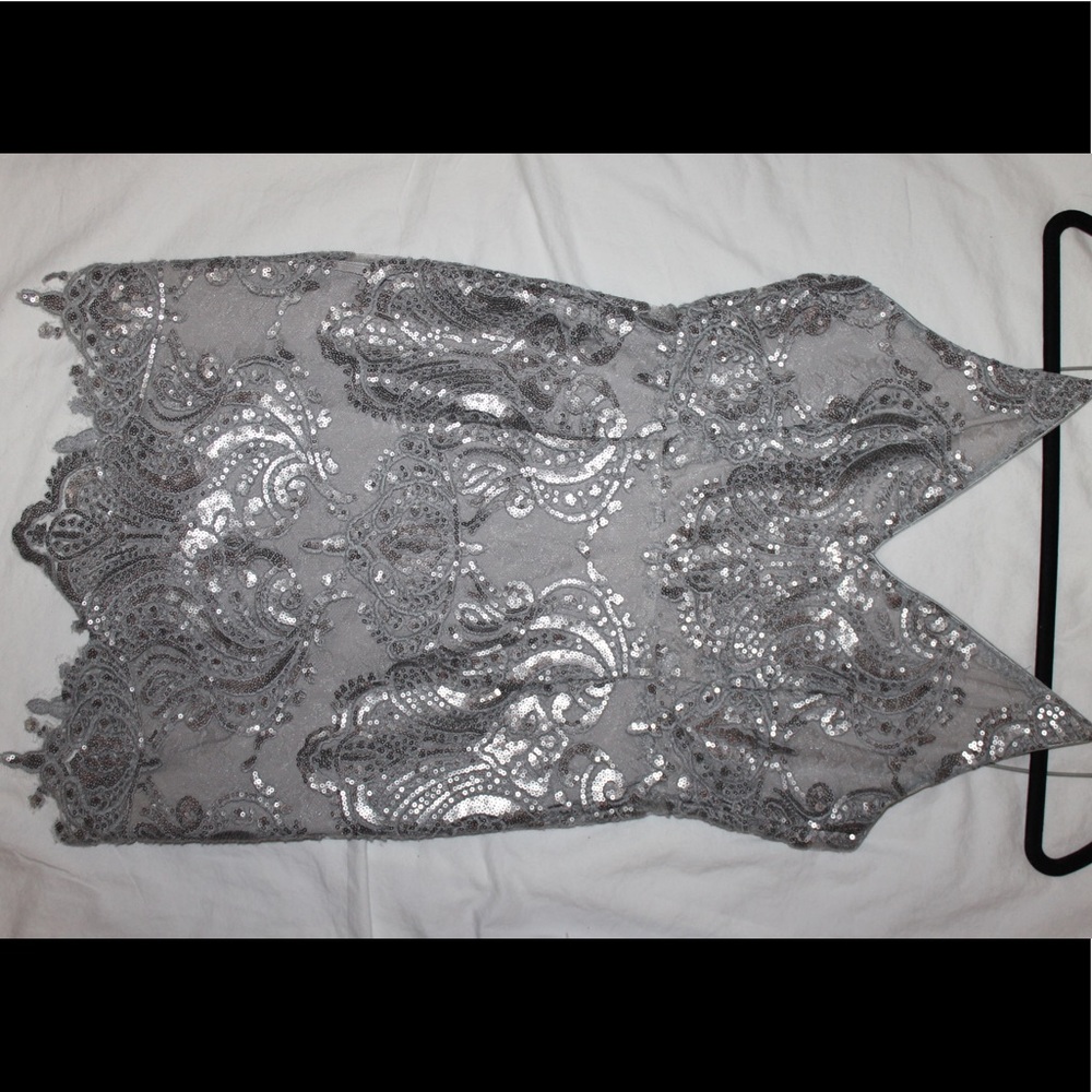 TOBI silver formal dress SIZE XS